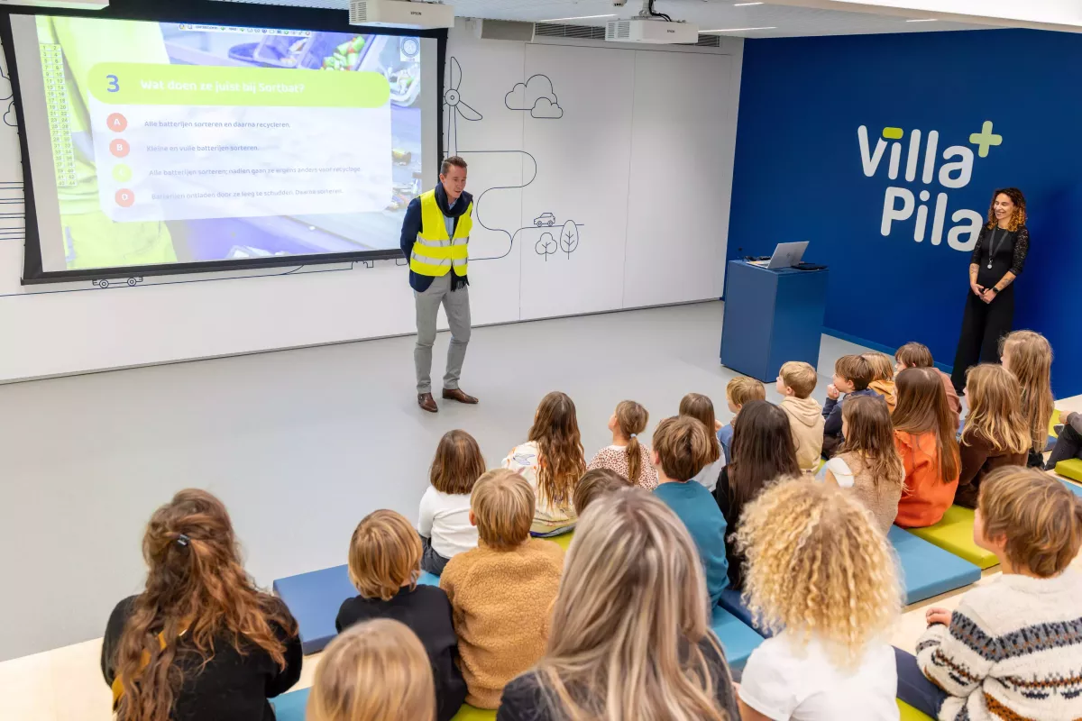 Bezoek ministers - Villa Pila